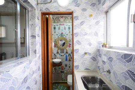 Apartamento à venda com 70m², 3 quartos e 1 vagaÁrea de Serviço