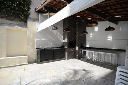 Apartamento à venda com 70m², 3 quartos e 1 vagaÁrea comum