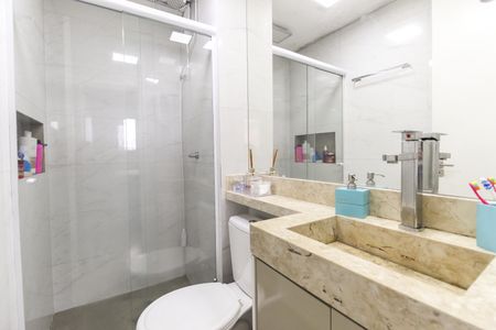 Apartamento à venda com 45m², 2 quartos e 1 vaga Apartamento à venda com 45m², 2 quartos e 1 vagaBanheiro