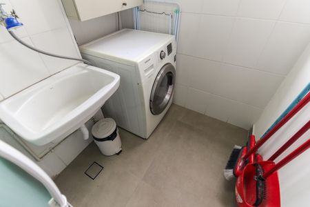 Apartamento à venda com 45m², 2 quartos e 1 vaga Apartamento à venda com 45m², 2 quartos e 1 vagaÁrea de Serviço