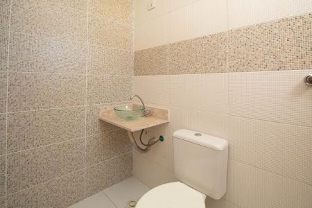 Casa de condomínio para alugar com 70m², 2 quartos e 1 vagaBanheiro da Suíte 2