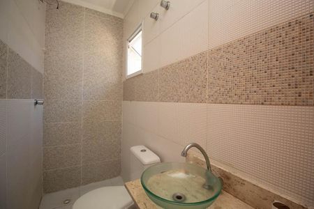 Casa de condomínio para alugar com 70m², 2 quartos e 1 vagaBanheiro da Suíte 1