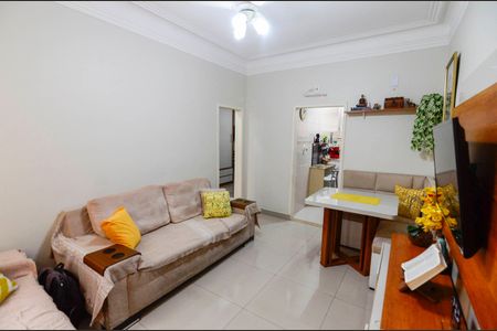 Apartamento à venda com 70m², 2 quartos e sem vagaSala