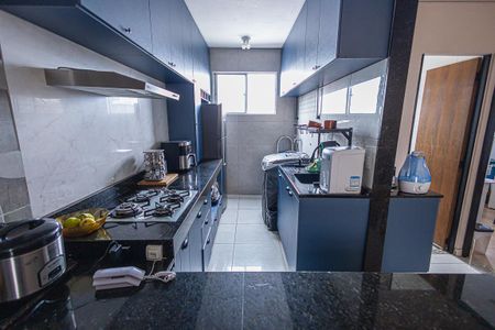 Apartamento à venda com 77m², 2 quartos e 1 vagaCozinha