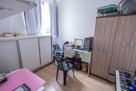 Quarto 1 de apartamento à venda com 2 quartos, 77m² em Itapoã, Belo Horizonte