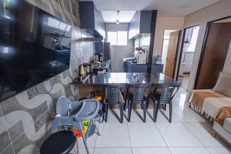 Sala de apartamento à venda com 2 quartos, 77m² em Itapoã, Belo Horizonte