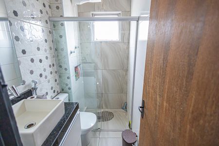 Apartamento à venda com 77m², 2 quartos e 1 vagaBanheiro