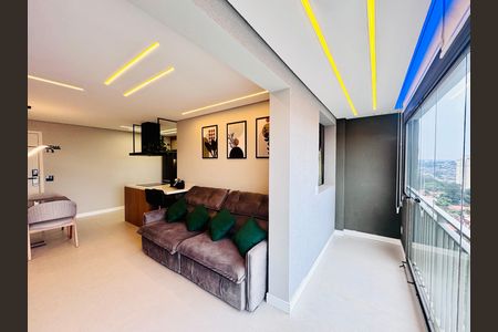 Apartamento à venda com 69m², 2 quartos e 1 vagaVaranda