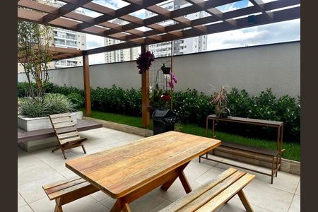 Apartamento à venda com 69m², 2 quartos e 1 vagaChurrasqueira