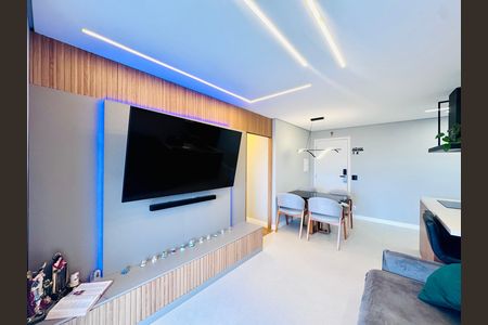 Apartamento à venda com 69m², 2 quartos e 1 vagaSala