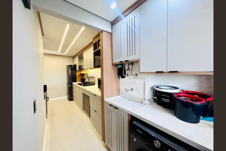 Apartamento à venda com 69m², 2 quartos e 1 vagaÁrea de Serviço