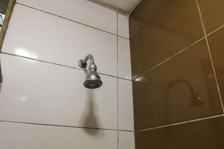 Casa de condomínio à venda com 179m², 3 quartos e 1 vagaBanheiro do Quarto Suíte   