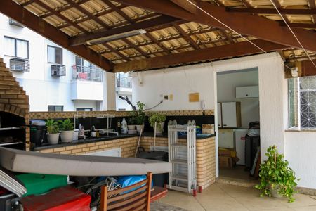 Casa de condomínio à venda com 179m², 3 quartos e 1 vagaTerraço