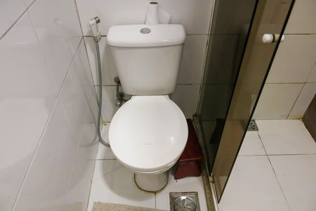 Casa de condomínio à venda com 179m², 3 quartos e 1 vagaBanheiro do Quarto Suíte   