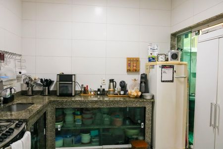 Casa de condomínio à venda com 179m², 3 quartos e 1 vagaCozinha