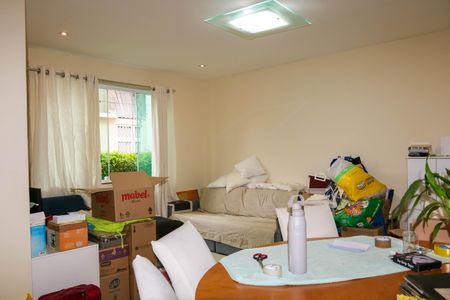 Casa de condomínio à venda com 179m², 3 quartos e 1 vagaSala