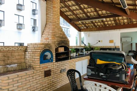 Casa de condomínio à venda com 179m², 3 quartos e 1 vagaTerraço - Churrasqueira