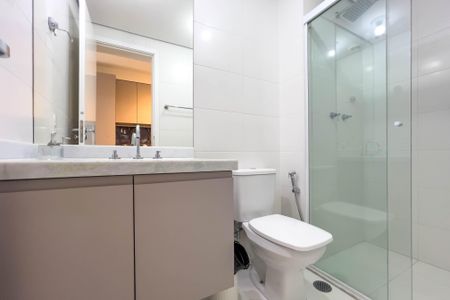 Studio para alugar com 27m², 1 quarto e sem vaga Studio para alugar com 27m², 1 quarto e sem vagaBanheiro