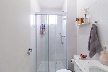 Apartamento à venda com 59m², 2 quartos e 2 vagas Apartamento à venda com 59m², 2 quartos e 2 vagasBanheiro