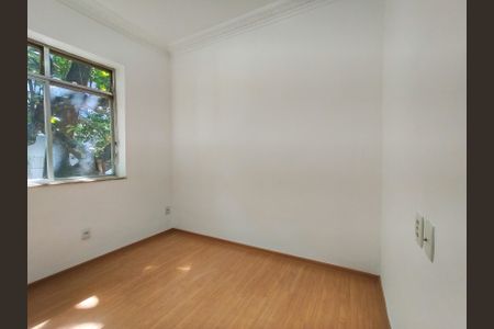Apartamento à venda com 80m², 3 quartos e 1 vagaQuarto 2