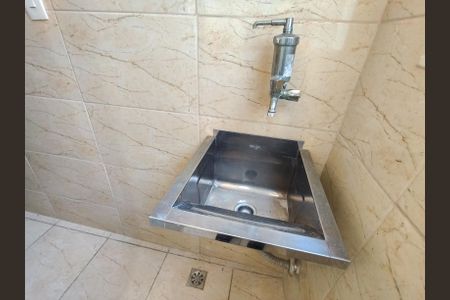 Apartamento à venda com 80m², 3 quartos e 1 vagaÁrea de Serviço