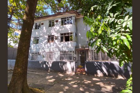 Apartamento à venda com 80m², 3 quartos e 1 vagaFachada e portaria