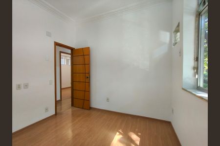 Apartamento à venda com 80m², 3 quartos e 1 vagaQuarto 2