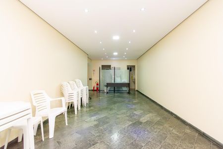 Apartamento para alugar com 75m², 2 quartos e 1 vaga Apartamento para alugar com 75m², 2 quartos e 1 vagaÁrea comum - Salão de festas