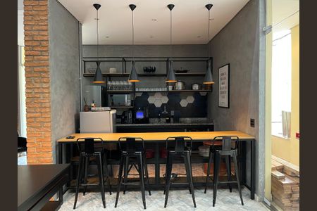 Apartamento para alugar com 43m², 1 quarto e 1 vaga Apartamento para alugar com 43m², 1 quarto e 1 vagaÁrea comum - Salão de festas