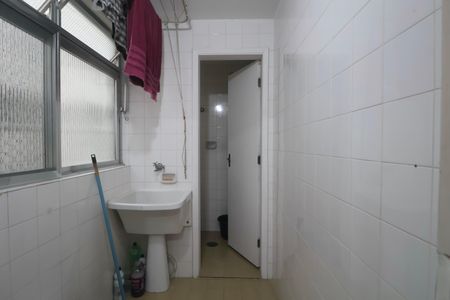 Apartamento para alugar com 67m², 2 quartos e 1 vagaÁrea de Serviço