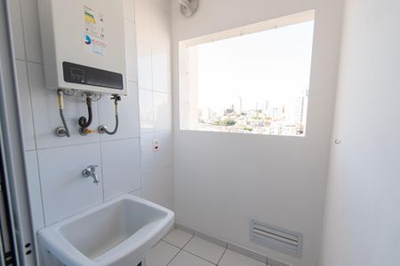 Apartamento à venda com 28m², 1 quarto e sem vaga Apartamento à venda com 28m², 1 quarto e sem vagaÁrea de serviço