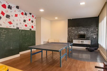 Apartamento à venda com 28m², 1 quarto e sem vaga Apartamento à venda com 28m², 1 quarto e sem vagaSala de jogos