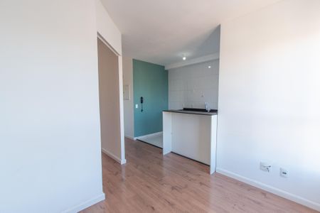 Apartamento à venda com 28m², 1 quarto e sem vaga Apartamento à venda com 28m², 1 quarto e sem vagaSala