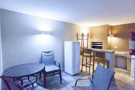 Apartamento à venda com 60m², 2 quartos e 1 vagaÁrea comum - Churrasqueira