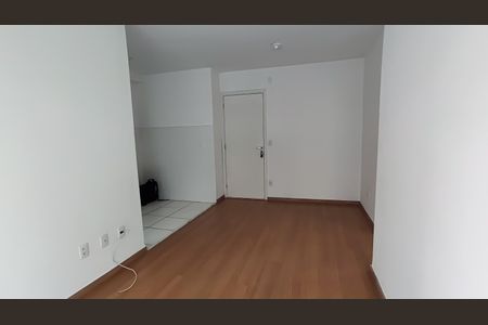 Sala de apartamento para alugar com 2 quartos, 49m² em Pechincha, Rio de Janeiro