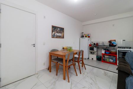 Sala de apartamento para alugar com 2 quartos, 42m² em Parque Maria Helena, São Paulo