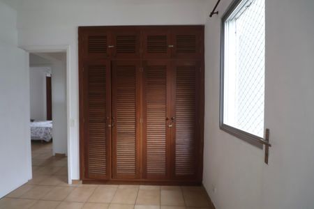 Apartamento para alugar com 125m², 3 quartos e 2 vagas Apartamento para alugar com 125m², 3 quartos e 2 vagasQuarto 2
