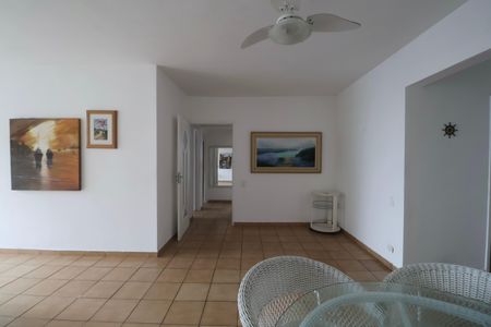 Apartamento para alugar com 125m², 3 quartos e 2 vagas Apartamento para alugar com 125m², 3 quartos e 2 vagasSala