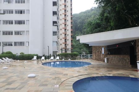 Apartamento para alugar com 125m², 3 quartos e 2 vagas Apartamento para alugar com 125m², 3 quartos e 2 vagasÁrea comum - Piscina
