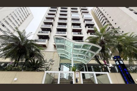 Apartamento para alugar com 125m², 3 quartos e 2 vagas Apartamento para alugar com 125m², 3 quartos e 2 vagasFachada