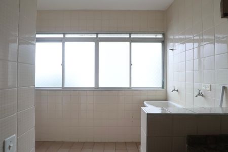 Apartamento para alugar com 125m², 3 quartos e 2 vagas Apartamento para alugar com 125m², 3 quartos e 2 vagasÁrea de Serviço