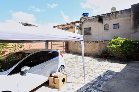Casa à venda com 597m², 4 quartos e 7 vagas Casa à venda com 597m², 4 quartos e 7 vagasGaragem