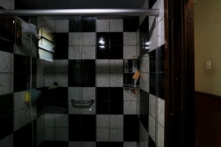 Casa à venda com 597m², 4 quartos e 7 vagas Casa à venda com 597m², 4 quartos e 7 vagasBanheiro