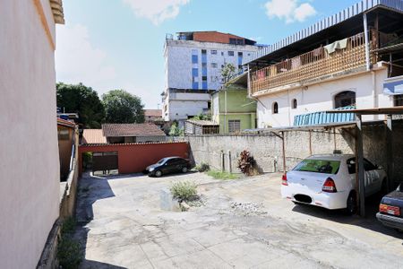 Casa à venda com 597m², 4 quartos e 7 vagas Casa à venda com 597m², 4 quartos e 7 vagasÁrea externa