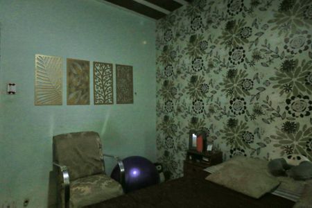 Casa à venda com 597m², 4 quartos e 7 vagas Casa à venda com 597m², 4 quartos e 7 vagasQuarto