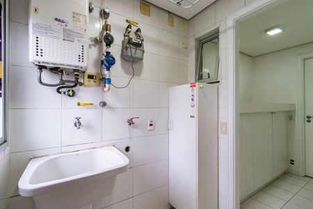 Apartamento para alugar com 142m², 2 quartos e 3 vagasÁrea de Serviço