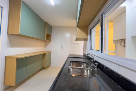 Apartamento à venda com 95m², 2 quartos e 2 vagasCozinha