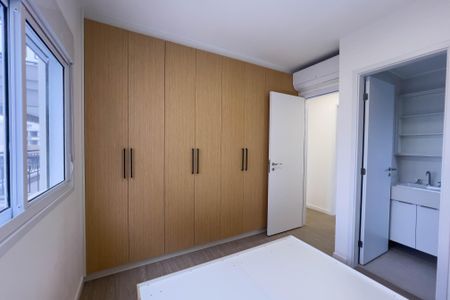 Apartamento à venda com 95m², 2 quartos e 2 vagasSuíte 1