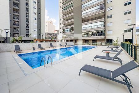Apartamento à venda com 95m², 2 quartos e 2 vagasPiscina