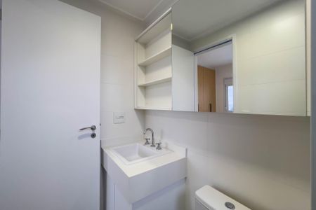 Apartamento à venda com 95m², 2 quartos e 2 vagasBanheiro da Suíte 1
